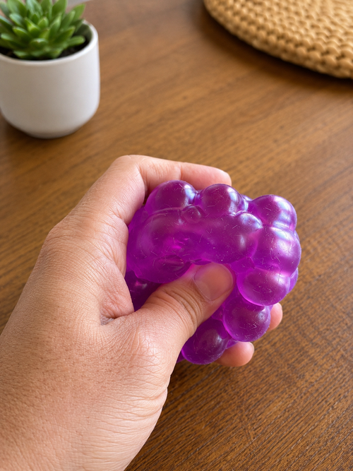 Feelzies Slow Flow™ Bubble Cube